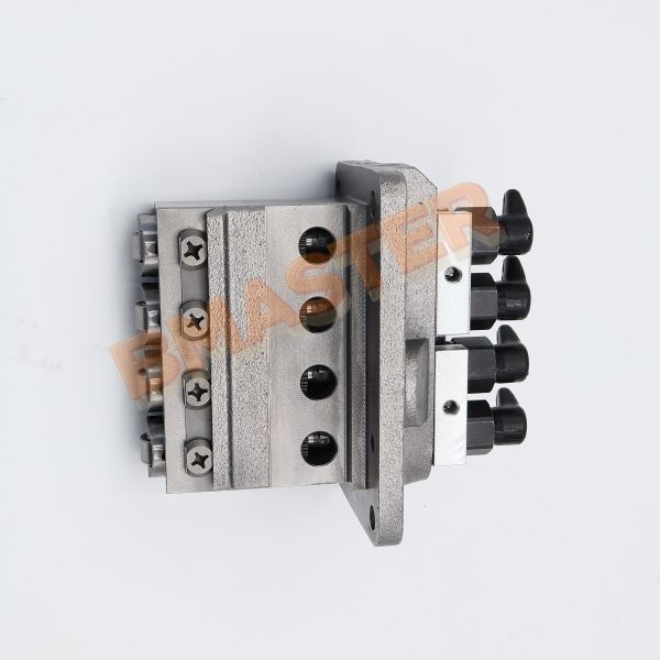 Precision CNC-Machined KUBOTTA Fuel Injector Pump Head 16475-51014 For KUBOTA V2203 Engine