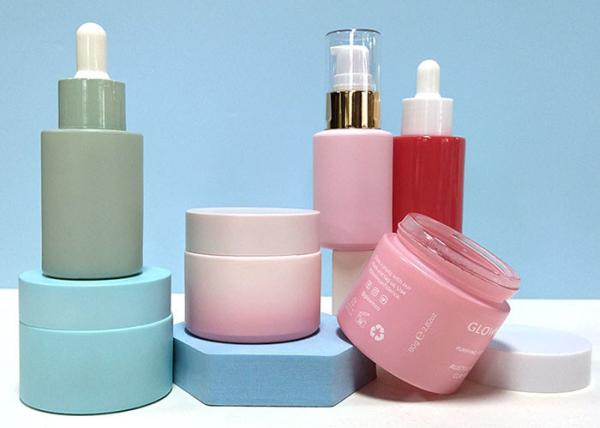 Matte Pink Flat Shoulder 30ml Frosted Glass Dropper Bottles With Pump