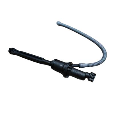 Accessoires automobiles 1.6 Pompes à maître d'embrayage OE 218282 Pour Peugeot 307 408 Citroën SHIJIA