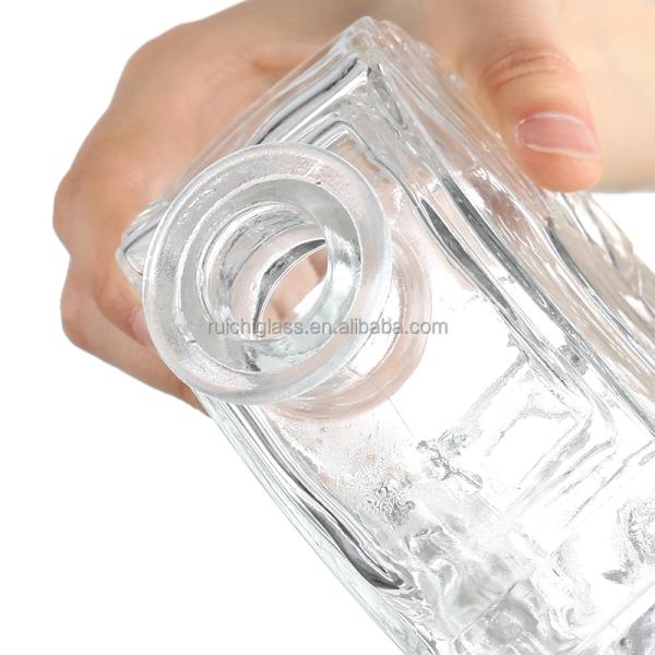 Collar Material Aluminum Plastic PP 500ml 750ml Empty Brandy Glass Bottle with Gold Cap