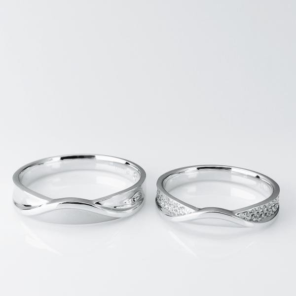 18K White Gold Men18 Women12 Small Diamonds Engagement Ring