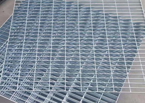 Thickened Hot Dip Galvanized Steel Grating Platform For Parking Lot