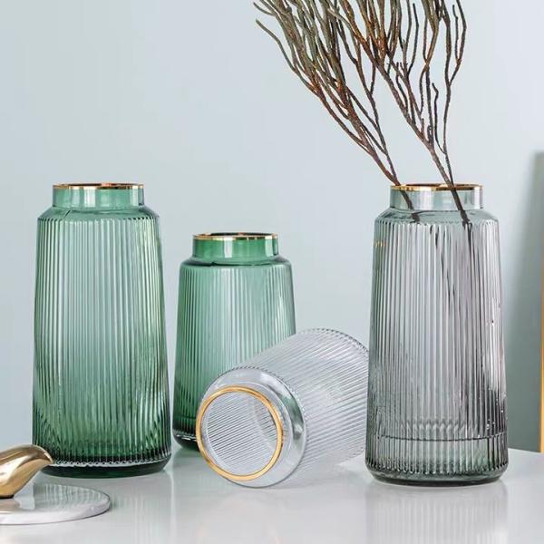 Зелёная флейтированная ваза с золотой металлической стеклянной вазой Домашний офис Декоративный цветочный держатель