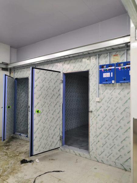 Fruit / Vegetable Cold Storage Room With Sliding Or Swing Door One Year Warranty
