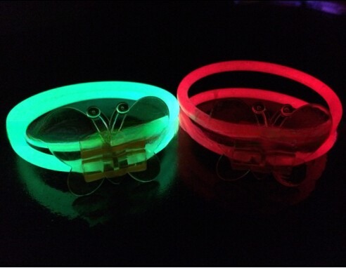 Halloween Supplies Colorful Butterfly Glow Stick Bracelets for Bar Occassion 5*200mm