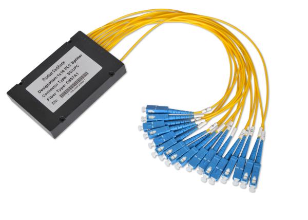 Os acopladores 1*32 e 2*32 de fibra ótica com 0.9mm 2.0mm 3.0mm cabografam, divisor da fibra multimodo