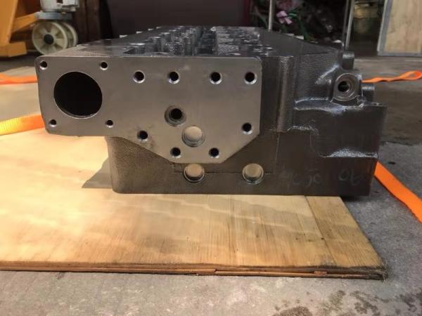 10R2602 Carter Engine Cylinder Head Engine Model C13 Material Casting