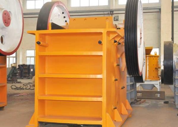 Deep Crushing Cavity 20t/H Small Jaw Portable Stone Crusher