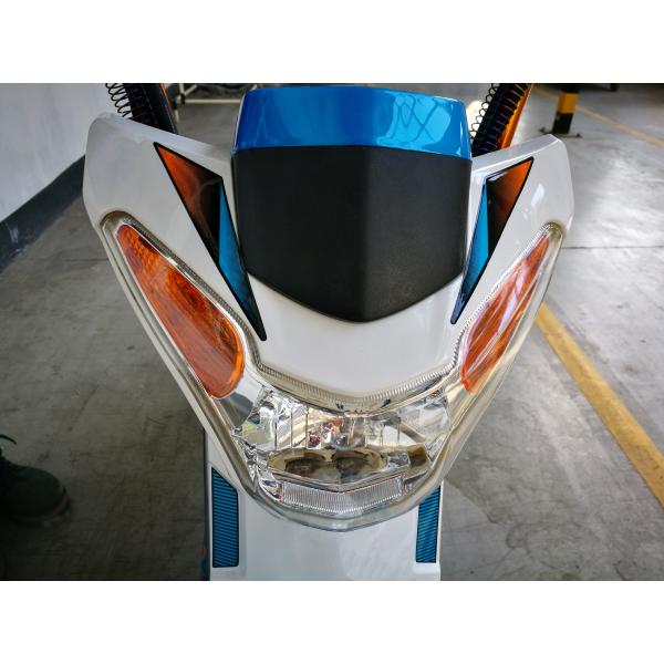 Multi Color Stylish And Smart Adult Electric Moped Scooter 35kgs Net Weight