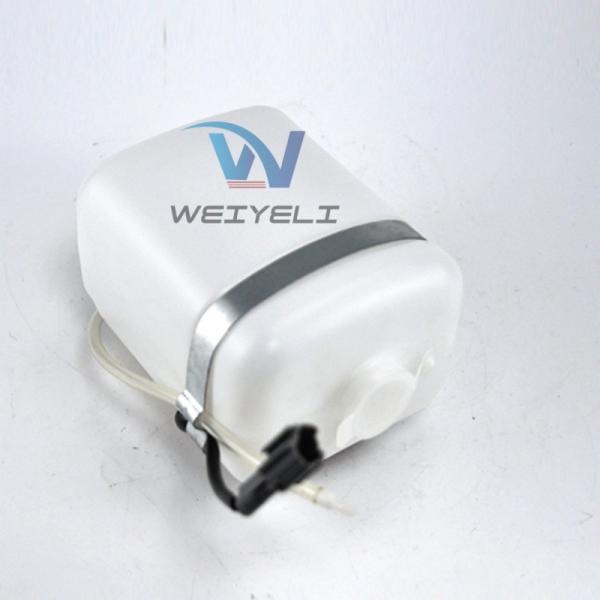 Coolant Expansion Kettle XCMG12V/24V Washer Wiper Auxiliary Water Bottle Windshield Cleaning Spray Bottle