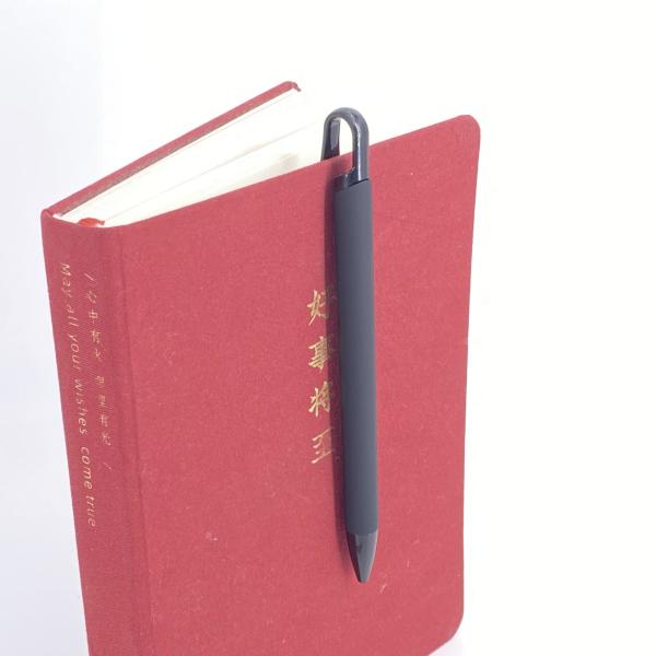 High Quality Soft Rubber Business Ballpoint Pen Simple Press Ball Pen With Clip