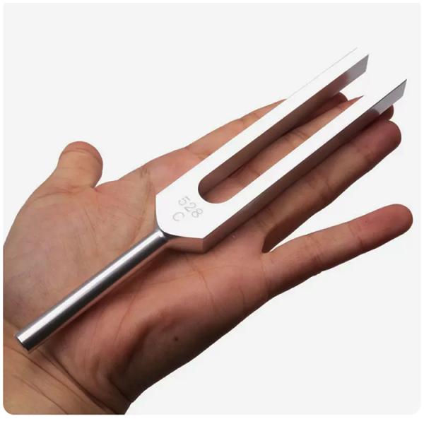 Sound Healing Musical Tool 528 Hz Tuning Fork with Aluminum Alloy and Silicone Hammer