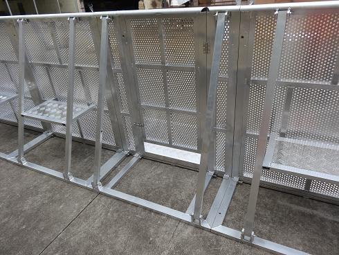 30kg Crowd Control Barriers Easy Assemble Concert Pedestrian Silver Barrier
