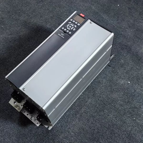 Original New Danfoss VFD  Frequency Inverter AC Motor Variable Frequency Driver FC-302P18KT5E20 3 Phase 380V IP20