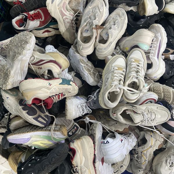 Running Casual Used Brand Shoes Second Hand Women International Sports Shoes