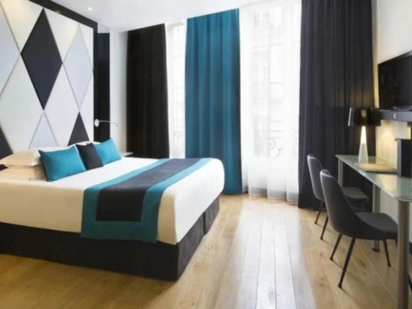 Senegal Dakar apartment furniture bedroom leather headboard bed with mirror on wall and modern design desk table
