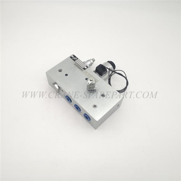 клапан стояночного тормоза 60044441 первоначальный части для крана GL22363 SANY