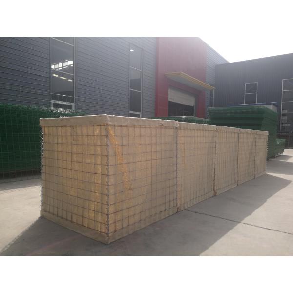 O tamanho diferente personalizou as cestas de mil. 12 Hesco galvanizadas