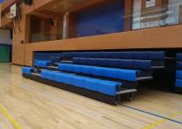 Sistemas retráteis elevados do assento do estádio antiderrapantes para o centro de esporte