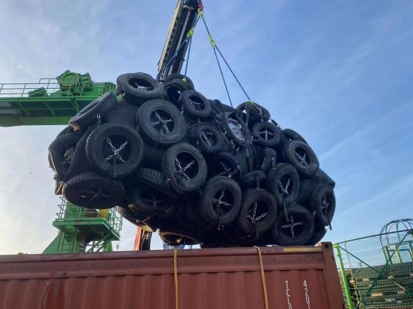 Fabrique de navires Offshore Pneumatique Marine Fenders Enroulement général