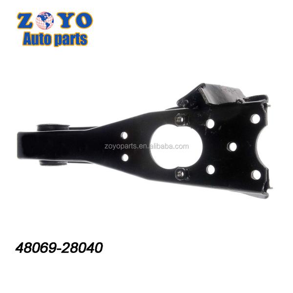 Nature Rubber Bushing Car Suspension and Steering Parts for Toyota Van 86-89 Suitable