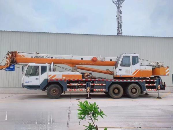 Équipement de levage de pousse pour camions Zoomlion