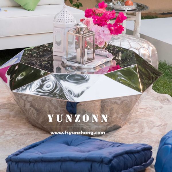 New Design Home Furniture Customized Mirrored Stainless Steel Mirrored Diamond Coffee Table