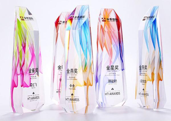 Gravação imprimindo o vidro K9 e a caixa de presente coloridos de Crystal Trophies Cup With Custom
