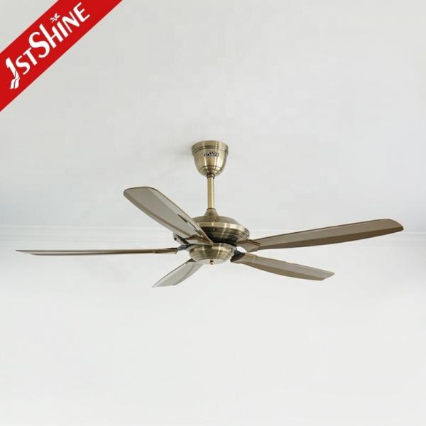 Ventilador de teto de motor reversível DC com eficiência energética de classe A