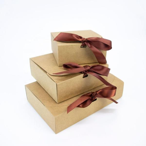 Cosmetic Cardboard Folding Gift Box Perfume Lipstick Paper Carton Box Magnetic Closure