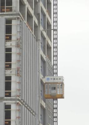 Elevador durável seguro para a construção, a cremalheira de SC200BZ e o elevador do pinhão