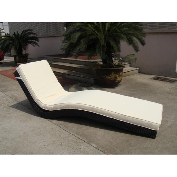 Luxury Rattan Sun Lounger
