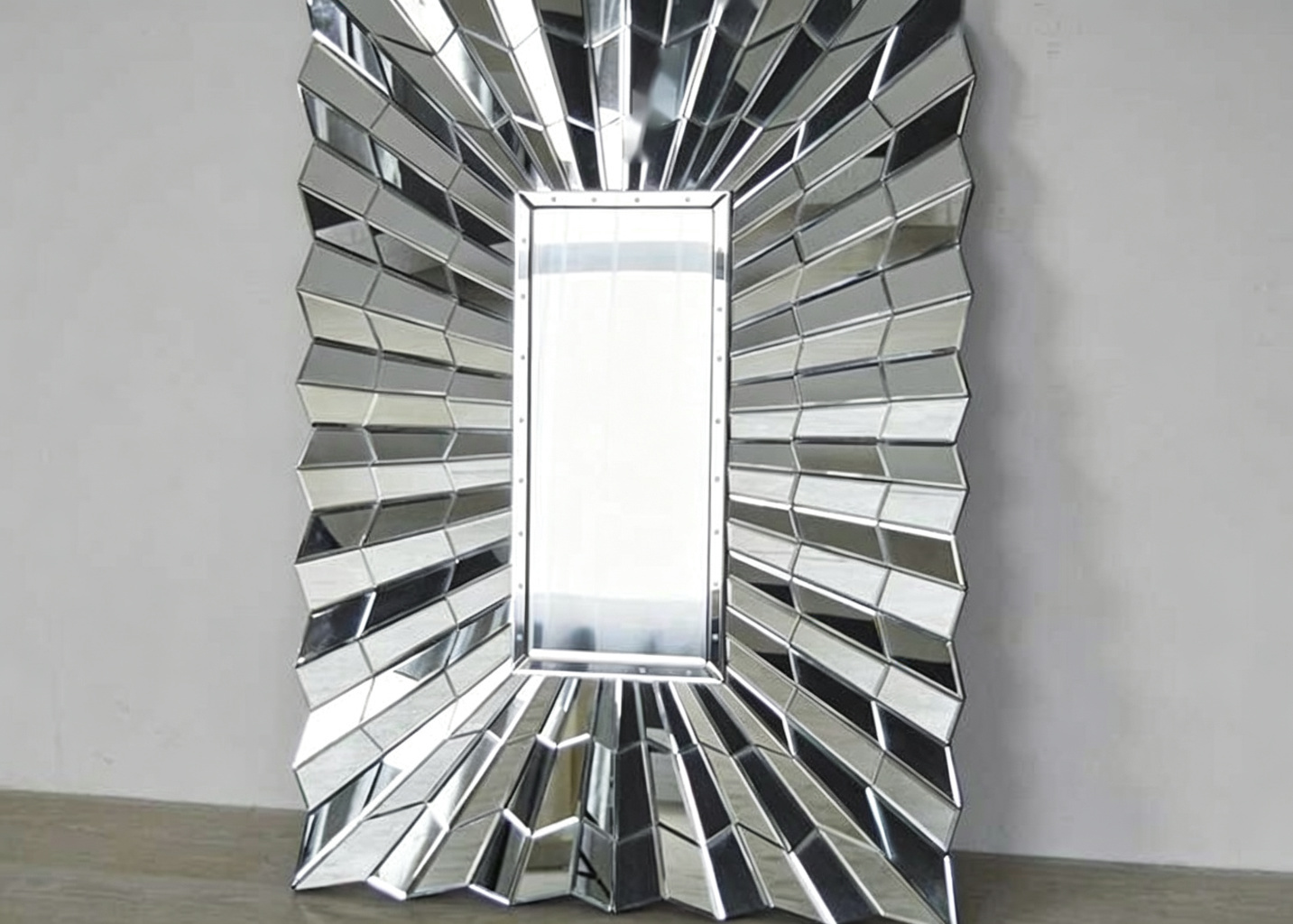 Bevelled Edge Large Decorative Mirrors For Wall Mounted Display