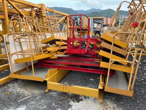 2020 Xugong deuxième main tour grue 6515-85 avec type de voiture en mouvement type 50T