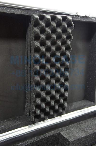 Flight Ready Rolling ATA Hard Case For 61 Note Keyboard