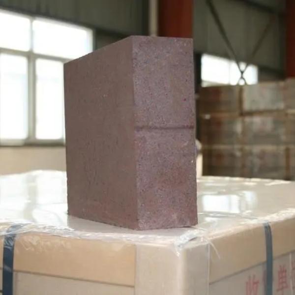 High Temperature Magnesia Iron Heat Storage Brick for Tunnel Kiln Moulding Processing