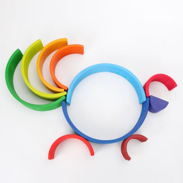 Blocs constitutifs en bois Toy Creative Educational d'arc-en-ciel de Brown 18cm