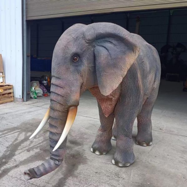 Customized Performance Realistic Animatronic Elephant Animal Double Person Costume for Sale