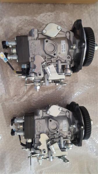 Supply ISUZU 4JG2  engine genuine spare parts fuel injection pump