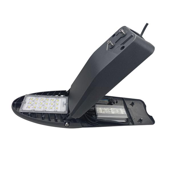 50W 60W 150Lm/W Urban Street Light IP66 IK10 Lumileds 3030 Chips