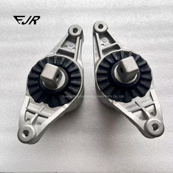 670003628 670003629 Automotive Engine Mounts For Ghibli Levante Quattroporte 3.0 BT V6 4WD