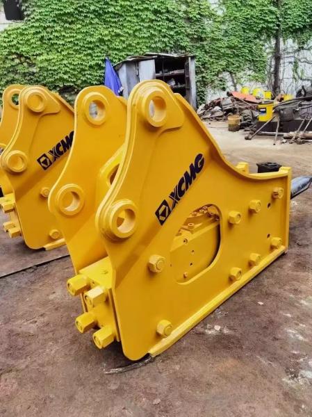Used Breaker Hammer 90% New Original For Heavy Duty Construction Work