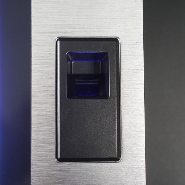 Фингерпринт промышленный ПК сенсорной панели 4Г 15 батарея дюйма встроенная 8000мах