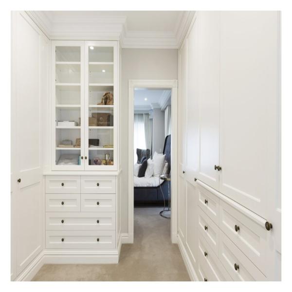 European Solid Wood Walk In Closet Cabinets Customized for Home Bedroom Set Furniture