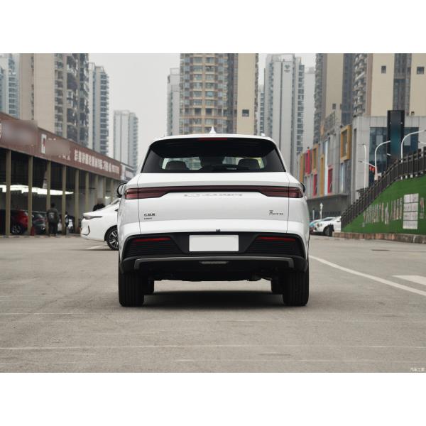 5-дверный 5-местный внедорожник BYD полный электрический автомобиль 4738*1860*1710 Длина * ширина * высота