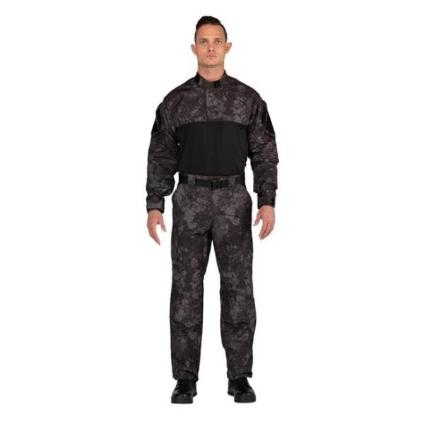 Los pantalones de color caqui del ACU de la tela de algodón del poliéster el 35% del 65% rasgan para parar parásitos atmosféricos antis