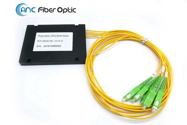 2.0mm SCAPC Fiber Optic Splitter 1x4 ABS Box 100x80x10mm For Test Equipment
