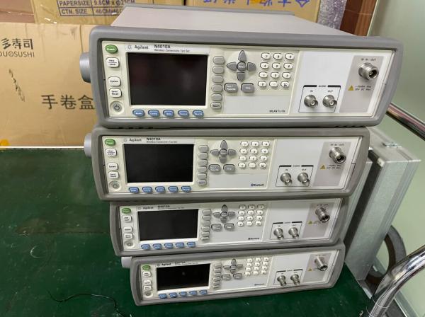 2.4/5 GHz Wireless Connectivity Test Set  Agilent N4010A  6.8 Kg Net