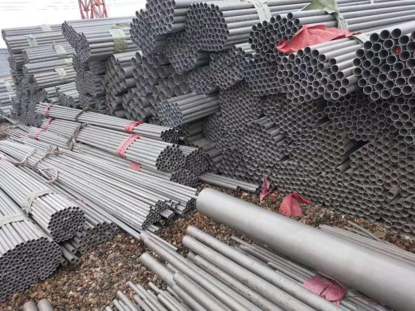 Building Construction Round Black Tube Welded Stainless Steel Pipe Fittings