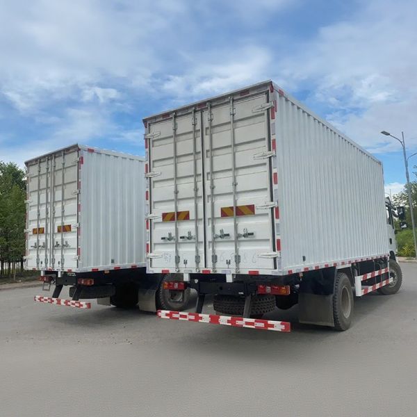 Shacman 10 Ton Box Truck Lorry Vehicles Single Bridge Automatic Box Cargo Truck